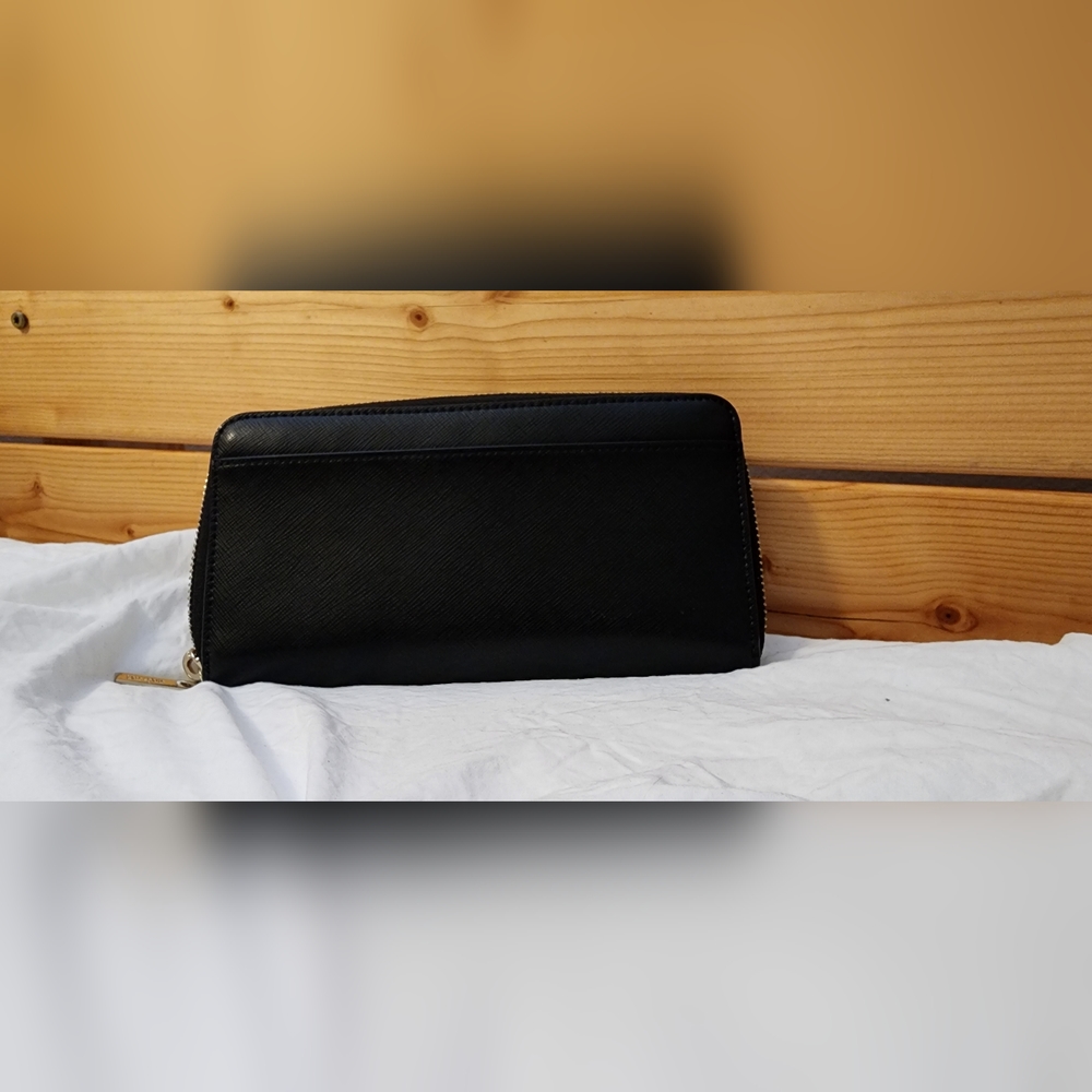 Wallet - Picture 2 of 3